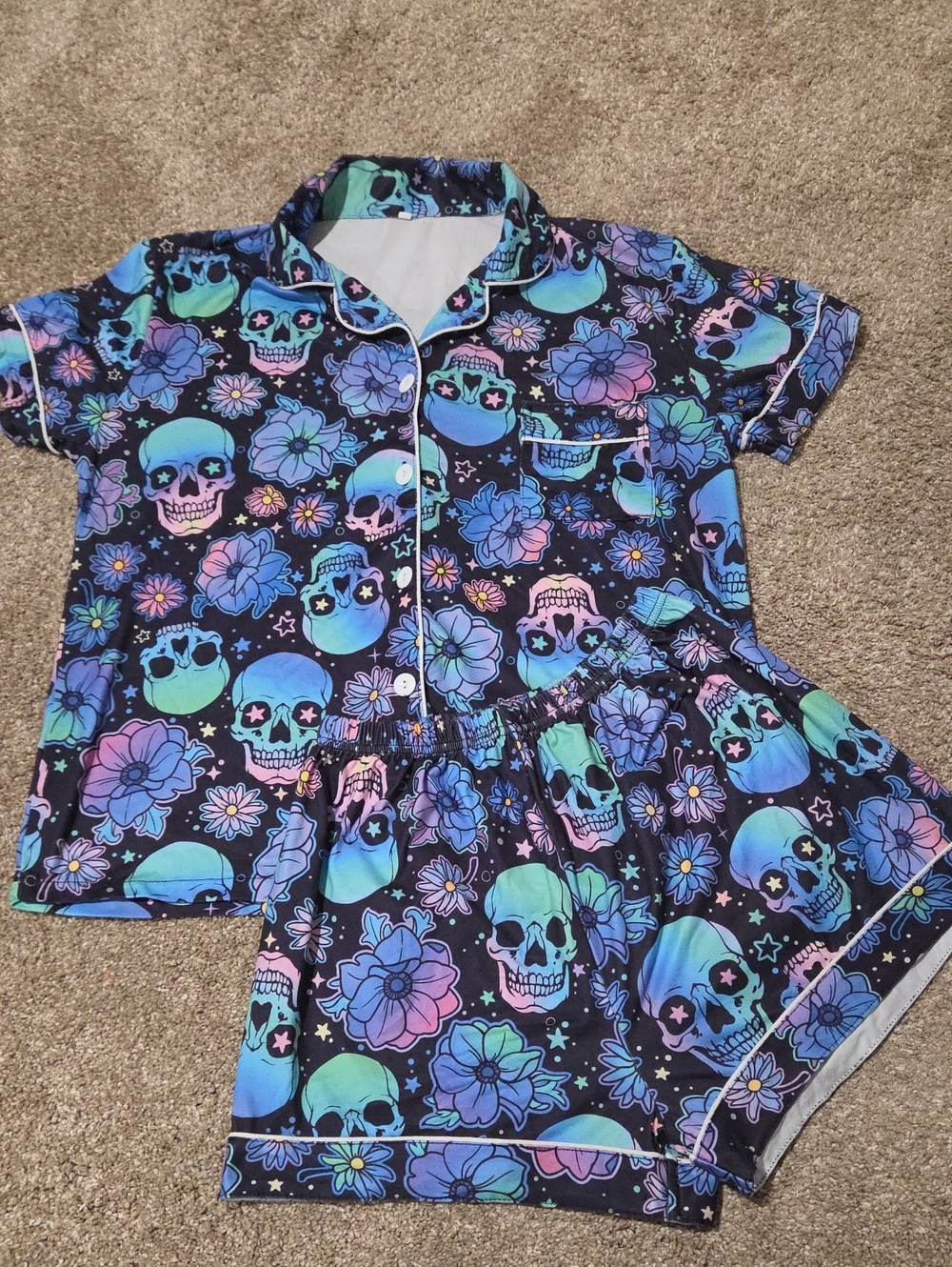Womens Black Skull & Floral Short Pajama Set - Multicolor